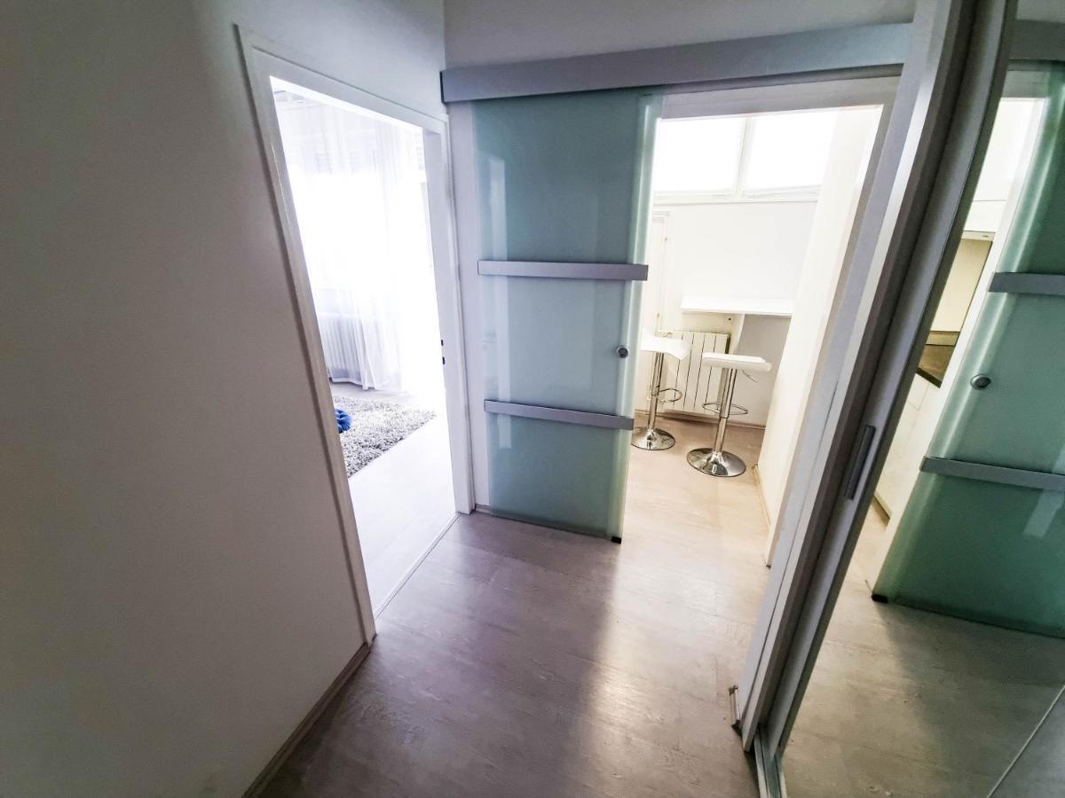 Apartment Apex Penthouse Self Check-In Karlovac Exteriör bild